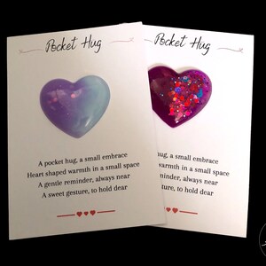 Harz Pocket Hug - Grape Kollektion - Süßes & Sentimentales Geschenk - Handgefertigtes Freundschaftsandenken - Herzliches Taschentoken für Geliebte