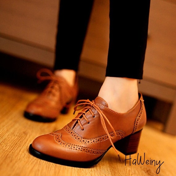 Brogue Shoe Vintage Chunky Heel Cut 