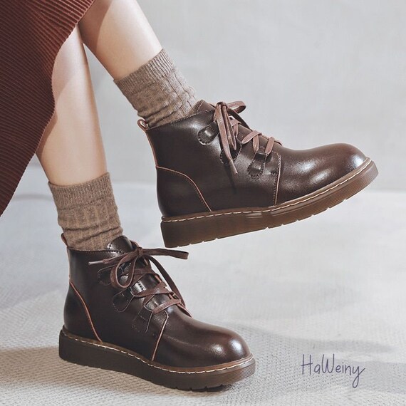 Women's Retro British Martin Boots, Plus Velvet Winter Japanese Style Student Shoes, Girls Casual Ankle Leather Shoes