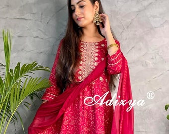 Pink Embroidered Flared Suit - Adizya