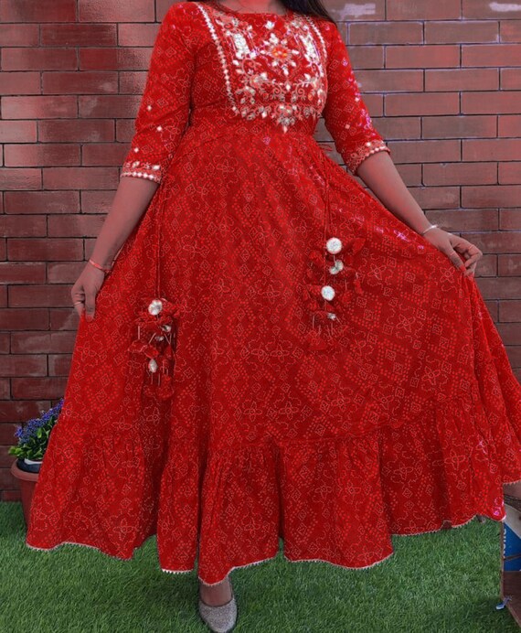 PARRA STUDIO SANGAM LONG GOWN STYLE KURTIS CATALOGUE SUPPLIER IN SURAT BEST  DISCOUNT SUPERB FANCY LATEST CATALOGUE 2023 - Rehmat Boutique