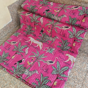 USA king size pink jungle vintage handmade cotton kantha quilt, throw reversible bedspread,
