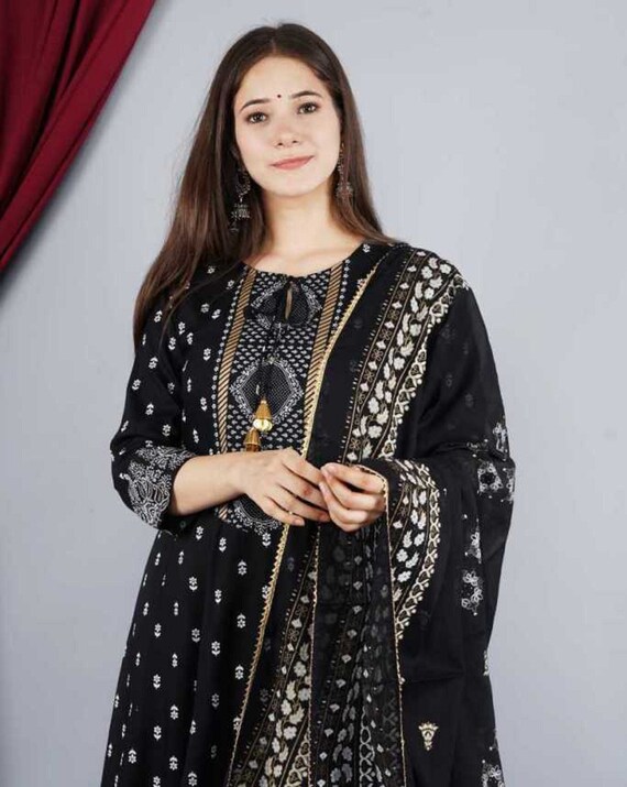 Share more than 166 tassel work on kurti best