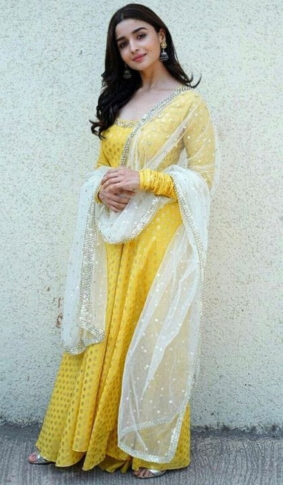 Aggregate 188+ yellow gown kurti latest