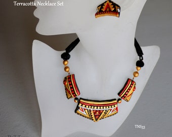 ¡Impresionante conjunto de collar de terracota con aretes a juego! ¡Hecho a mano, pintado a mano! ¡Joyería de moda exclusiva! ¡Joyería étnica de terracota!