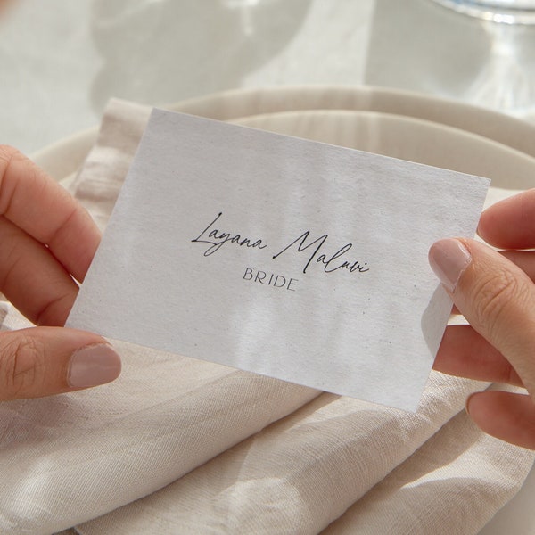 Elegante Namenskärtchen "Layana" für euer Hochzeitsfest aus handgeschöpftem Büttenpapier aus 100% Altpapier mit glatten Kanten • MUSTER