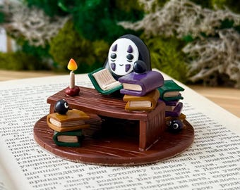 Handgemachte No-Face Figur – Studio Ghibli inspirierte Schreibtisch Dekoration