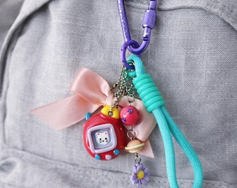Y2K Retro Cat Charm – 90s Inspired Kawaii Keychain, Polymer Clay Gift