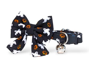Ghosts and Pumpkin Cat Collar with Bow ~ Kitten Breakaway Collar with Detachable Bow ~ Halloween Cat Collar & Bow ~ Quick Release Cat Collar