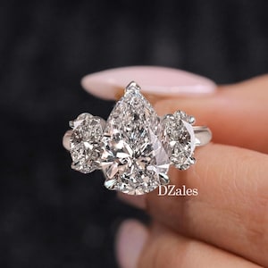 Pear Lab Grown Diamond Engagement Ring 7.5 TCW Three Stone Teardrop Ring 14k Solid Gold CVD Diamond Wedding Anniversary Ring