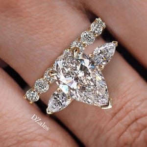 Anillo de oro amarillo con diamantes cultivados en laboratorio, anillo de compromiso en forma de pera de 2,6 quilates, anillo de boda con banda de diamantes de laboratorio de tres piedras, regalos para mujeres