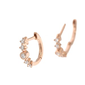 Diamond huggie hoop earrings,real diamond huggie earrings,14k gold cartilage hoop,cartilage earring,Tiny diamond hoops•small hoop earrings