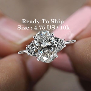 oval moissanite ring,2.5 CT Oval Cut Ring,10k White Gold,Three Stone Ring,oval Engagement ring,Anniversary Ring For Women,Ready To Ship