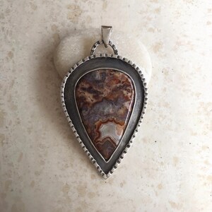 Pingente de gota de prata esterlina feito à mão: pedra de ágata Crazy Lace