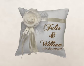 Porte alliances mariage personnalisé - coussin porte alliances mariés - mariage - bride - mariés - rose