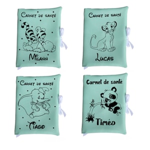 Funda de registro de salud personalizada: Dumbo, Panda, El Rey León, Winnie the Pooh, nombre de pila del registro de salud, regalo de nacimiento de bebé