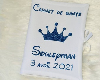 Protège carnet de santé personnalisé prince , couronne bébé garçon