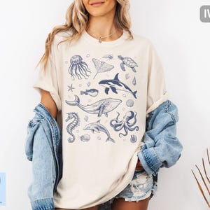Comfort Colors® Sea Animals T-Shirt, 90s Vintage Style Ocean Tee, Retro Marine Life Graphic, Unisex Sealife Shirt, Whale, Turtle, Dolphin