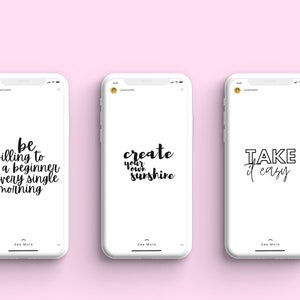Puede incluir: Tres maquetas de tel&eacute;fonos inteligentes blancos con texto negro sobre un fondo rosa. El texto en el primer tel&eacute;fono dice "be willing to be a beginner every single morning". El texto en el segundo tel&eacute;fono dice "create your own sunshine". El texto en el tercer tel&eacute;fono dice "TAKE it easy".