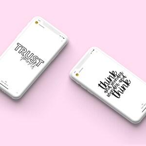 Puede incluir: Dos maquetas de tel&eacute;fonos inteligentes blancos con texto negro sobre un fondo rosa. El tel&eacute;fono de la izquierda muestra el texto "TRUST yourself". El tel&eacute;fono de la derecha muestra el texto "Think and wonder, wander and think".