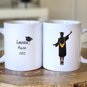 Tasse Abschluss 2022 - Personalisierbare Tasse - Bachelor - Master - Absolventin - Geschenk - Name - Graduierung - Frauen - Studentin