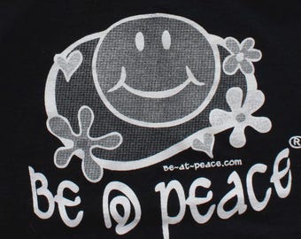 Graphic Tee Festival Clothing | Cartoon Smiley Face Shirt | Retro Hippie Unisex T-Shirt | Black