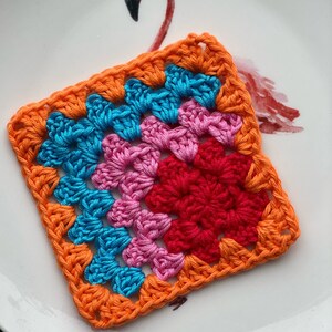 Crochet pattern RETRO granny square | Written pattern (English) | Granny square pattern | PDF | Retro granny square | instant download