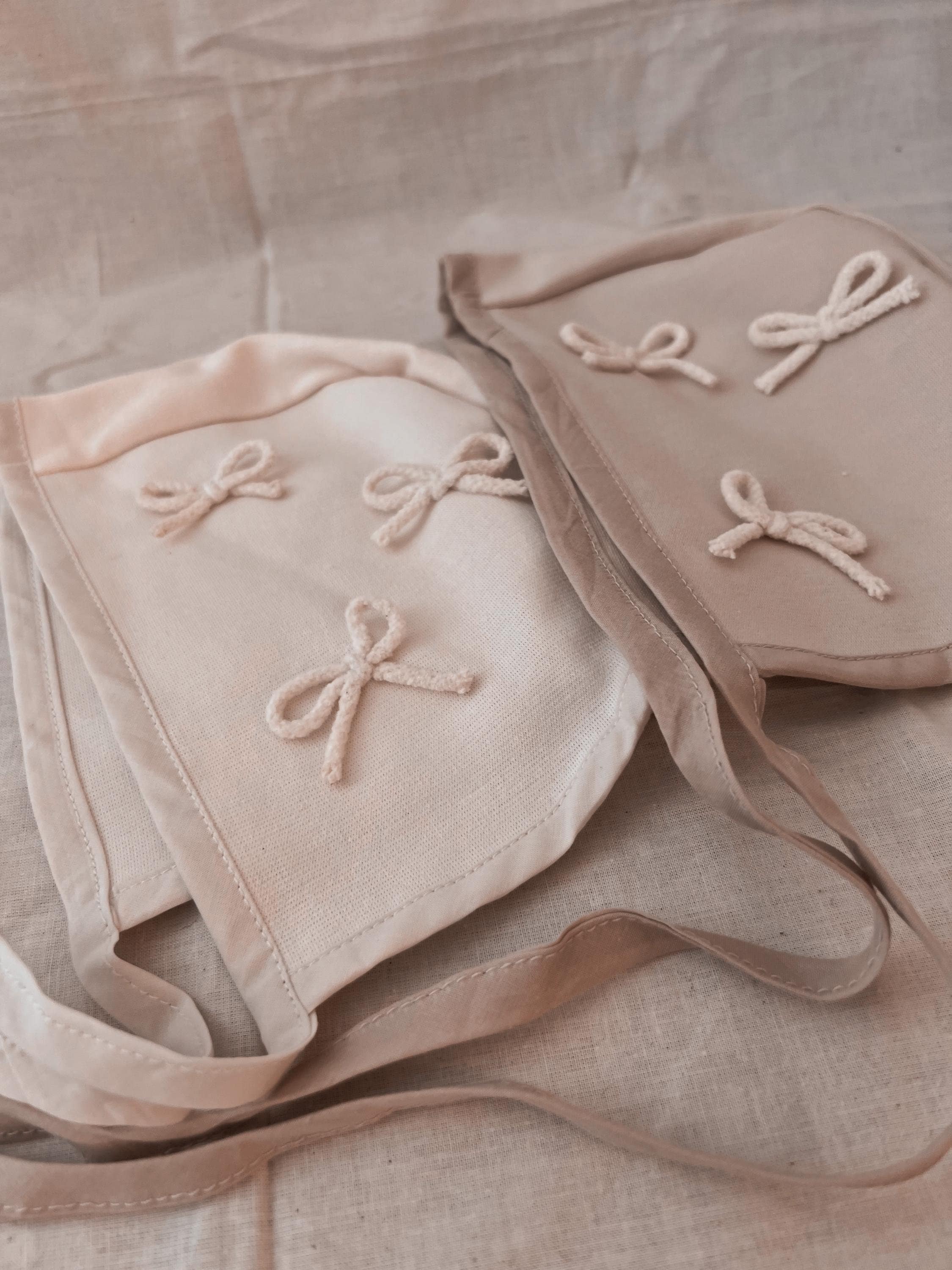 Baby Bow Bonnet, Linen Baby Girl Bonnet, Bonnet with Bows - White and Beige Color Available