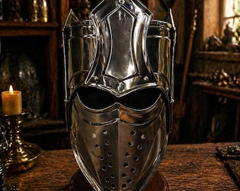 Handgemaakte middeleeuwse stalen helm, Crusader Knight-pantserhelm voor LARP, SCA, cosplay en historische re-enactment