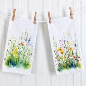 Wildflower kitchen towel Set, Flour Sack Towel, Dish Towel, Spring Home Decor, tea towel set, Flour Sack Dish Towel, Wild Flower Towel