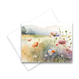 Pode incluir: Pintura em aquarela de um campo de flores silvestres em tons de rosa, roxo, laranja e branco. As flores est&atilde;o em primeiro plano, com um campo gramado e uma cordilheira distante ao fundo.