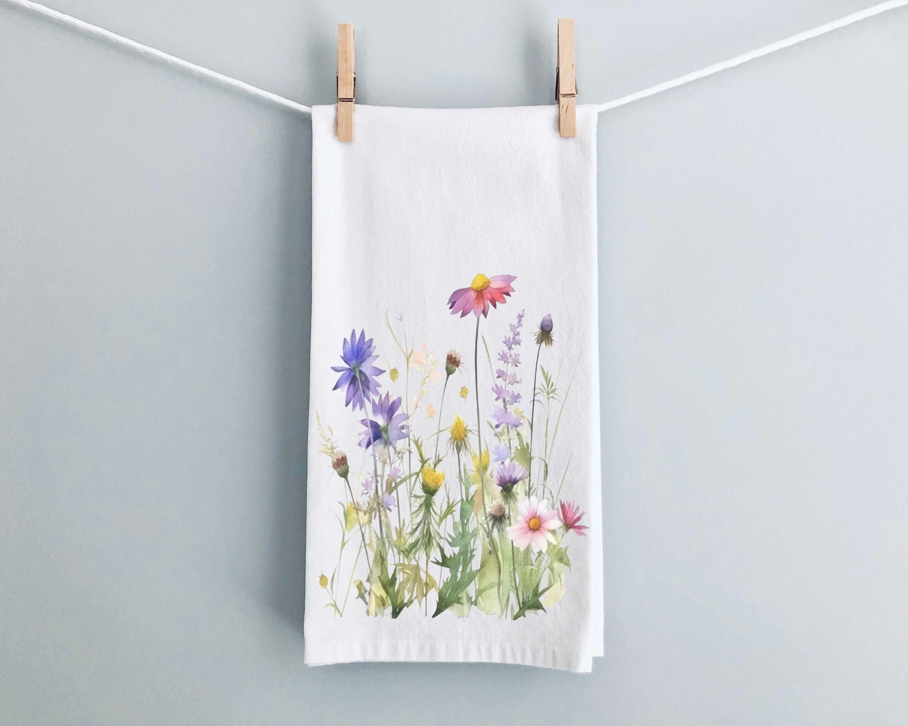Wildflower kitchen towel, Flour Sack Towel, Dish Towel, Tea Towel, Kitchen Decor, Spring Home Decor, Cute tea towel, Flour Sack Dish Towel
