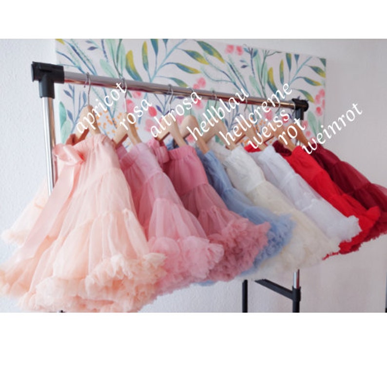 Tüllrock für Mädchen,Geburtstagsoutfit, Mädchen Kleidung festlich, Tutu Rock Rüschen aus Soft Tüllstoff altrosa,rosa,creme, hellblau,lila... Bild 2