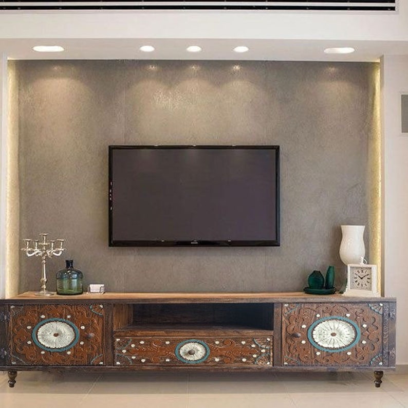 Hand Carved Wood TV Console: Rustic Barn Wood Media Stand - Etsy