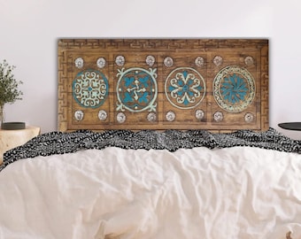 Blumen geschnitztes Holz Kopfteil: Rustikale Boho Schlafzimmermöbel