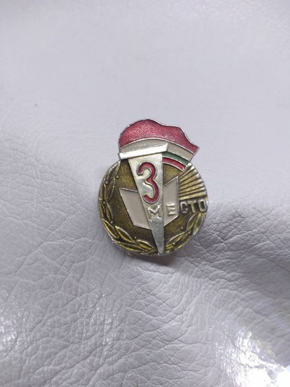 Torch Patriotic Soviet Russian Pin USSR Jewelry A… - image 9