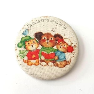 Singing Mouse /Cat / Tiger Christmas Holiday Antique Button Pinback Retro Pin Vintage Rare gift stocking stuffer yule carol tide Collectors