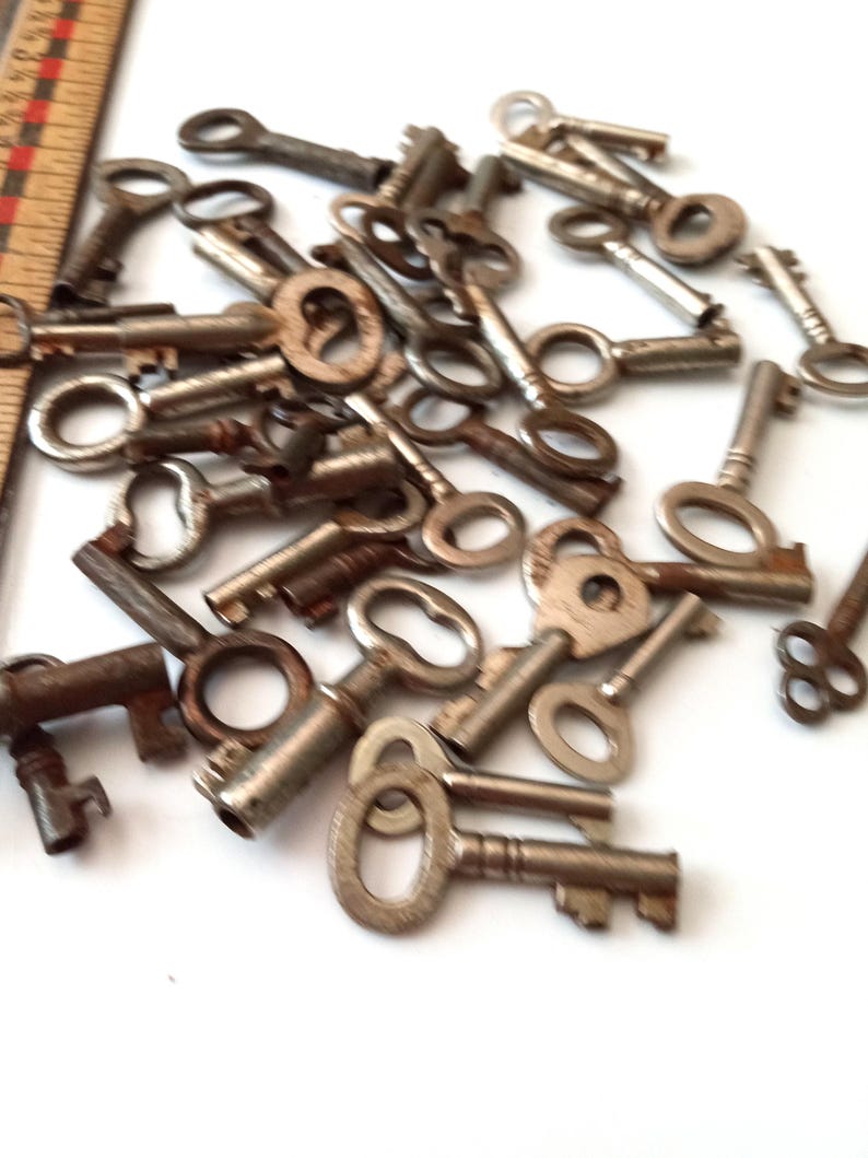 Vintage Mini Yale & Town type Skeleton Key Antique Solid Steel Authentic Victorian Lock Door Rustic Patina Made in England Collector Gift image 8