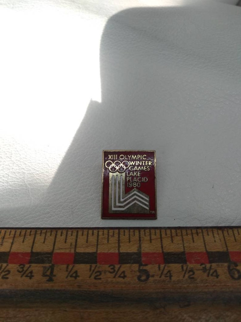 Lake Placid XIII New York NY Winter Games 1980 Antique Collector Pinback Push Pin Vintage sports Gift for Athletes Memorabilia Team USA art