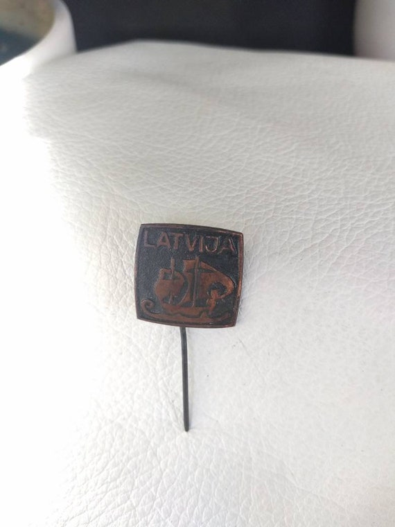 Latvia Patriotic Soviet Russian Pin USSR Jewelry … - image 4