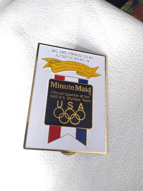 Timbre Saint Pierre et Miquelon 559 Jeux olympique d'Albertville neuf ** 1992