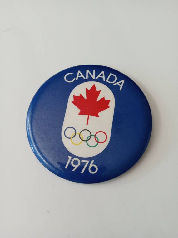 Large 1976 Montreal Olympic pinback pin Quebec Ca… - image 2