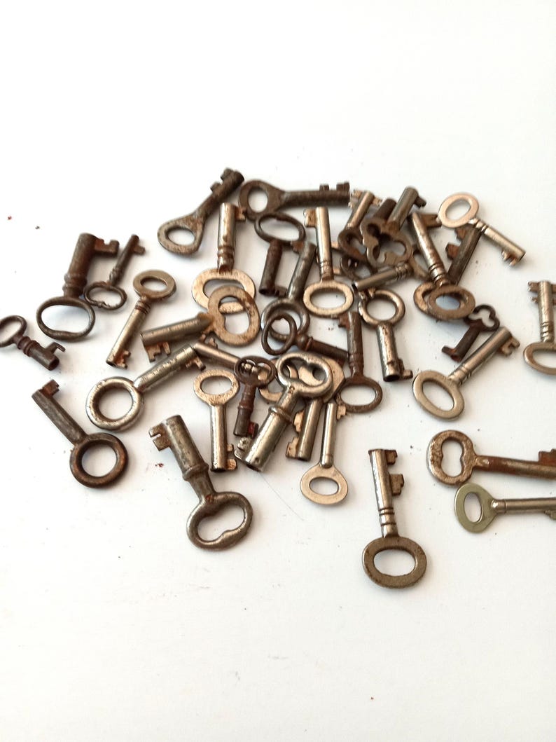 Vintage Mini Yale & Town type Skeleton Key Antique Solid Steel Authentic Victorian Lock Door Rustic Patina Made in England Collector Gift image 1