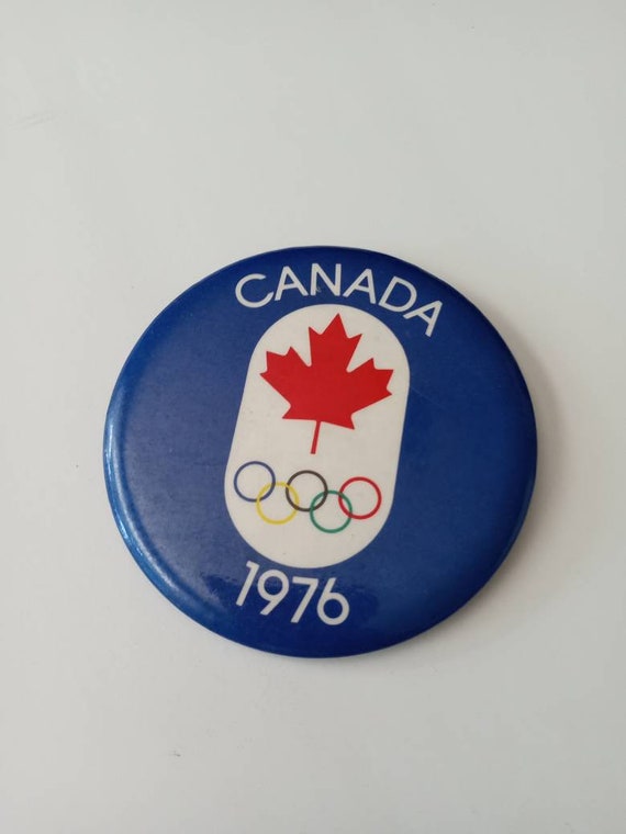 Large 1976 Montreal Olympic pinback pin Quebec Ca… - image 3