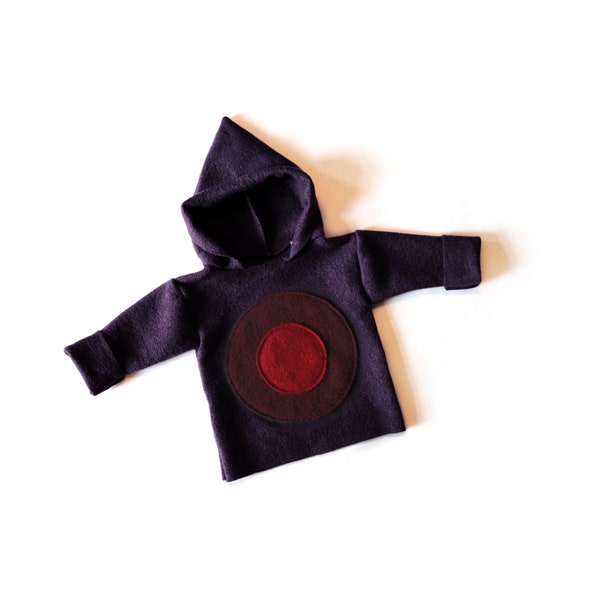 SUMO wool walk sweater for babies plum blue with pointed hood and round application, baby sweater made of purple walklodes with circular application