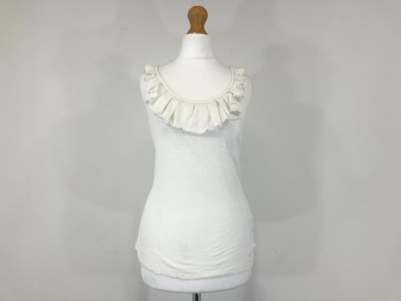 Abercrombie & Fitch, Ruffled Racerback Vest Top / Abercrombie and Fitch / Vest / White / racer back / Distressed / Modern Vintage / Size Small