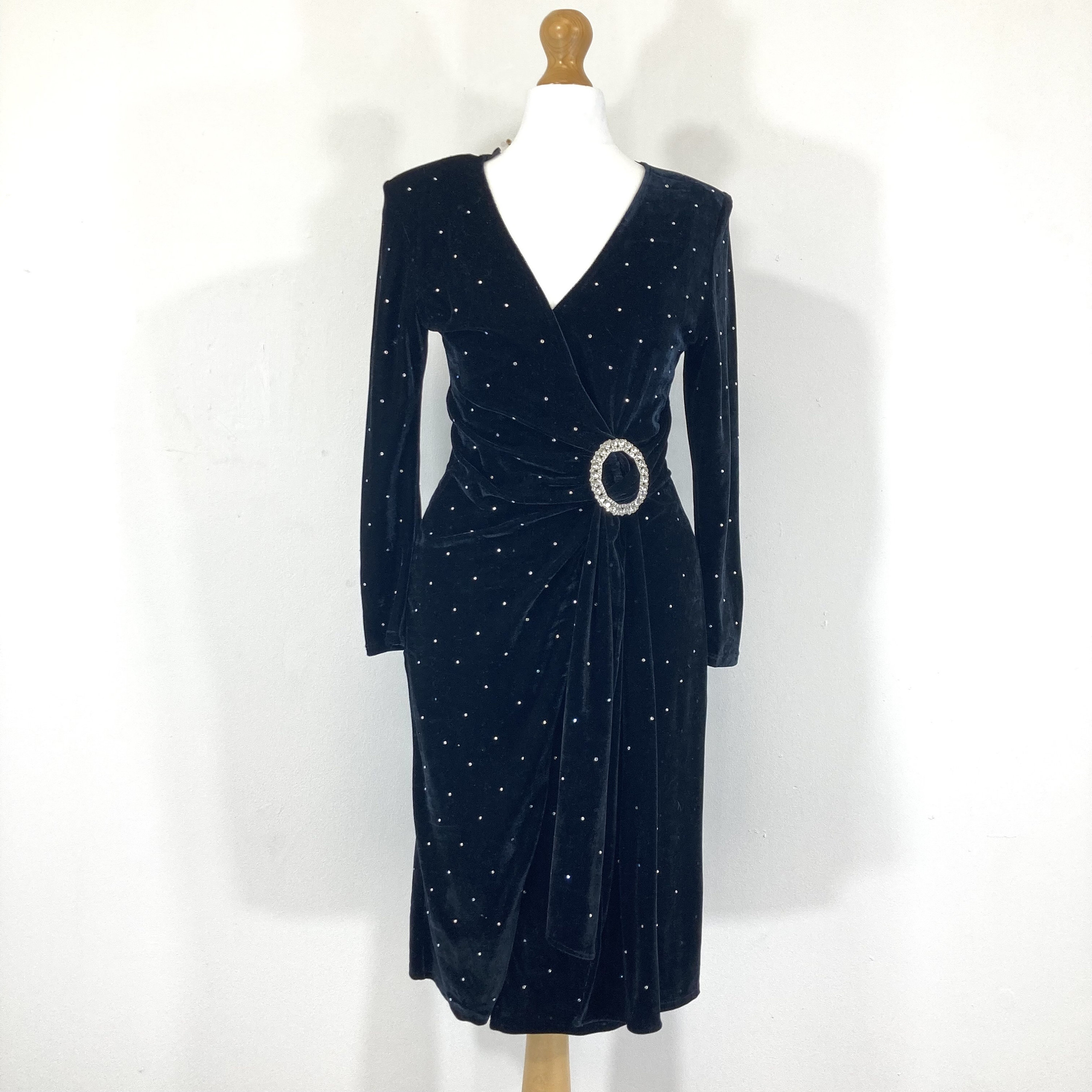 Zara blue hotsell velvet dress