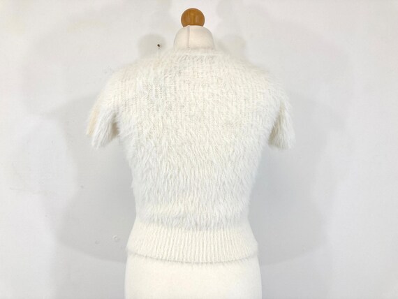 Cropped Sweater / Zara / White / Fluffy / Pullove… - image 2