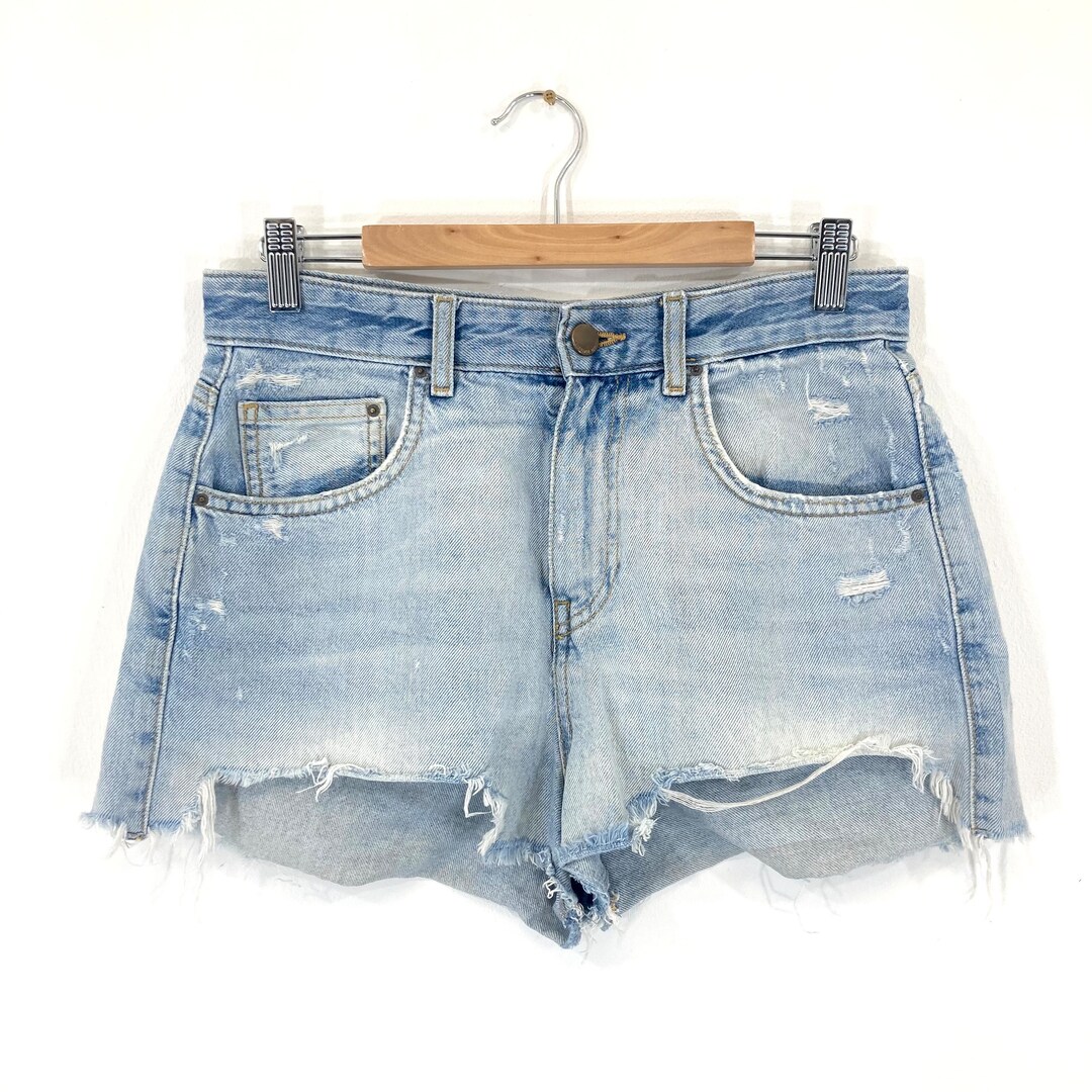 【604SERVICE】 DISTRESSED SHORTS IN PIGMENT WASHED BLUE 604SERVICE Distressed Shorts - Pigment Washed Blue | 하이츠