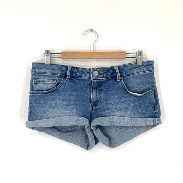 Denim Shorts / Asos / Blue / Indigo / Hot Pants / Jean Shorts / Modern Vintage / Size UK 6